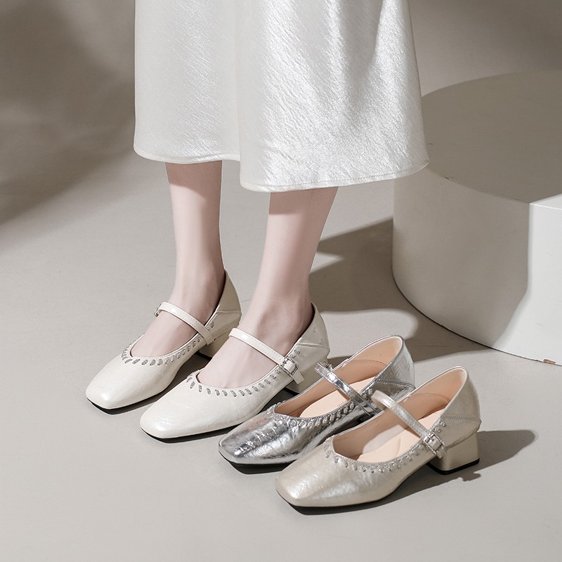 Women'S Fashion Spring Summer 2026 - Gümüş Renkli Taşlı Mary Jane Ayakkabılar